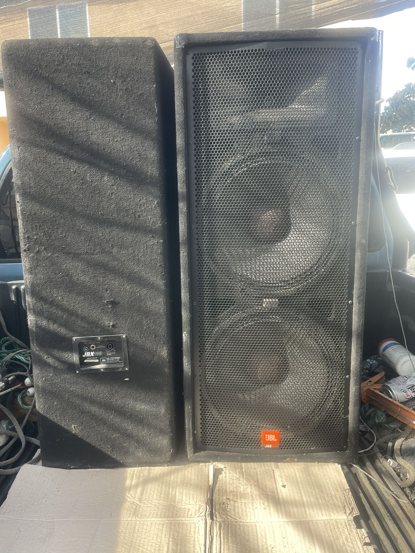 2 Bosinas En Buenas Condiciones 15” Pulgadas Double