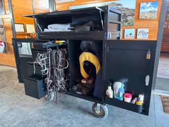 Steel Show Trunk for Equestrian