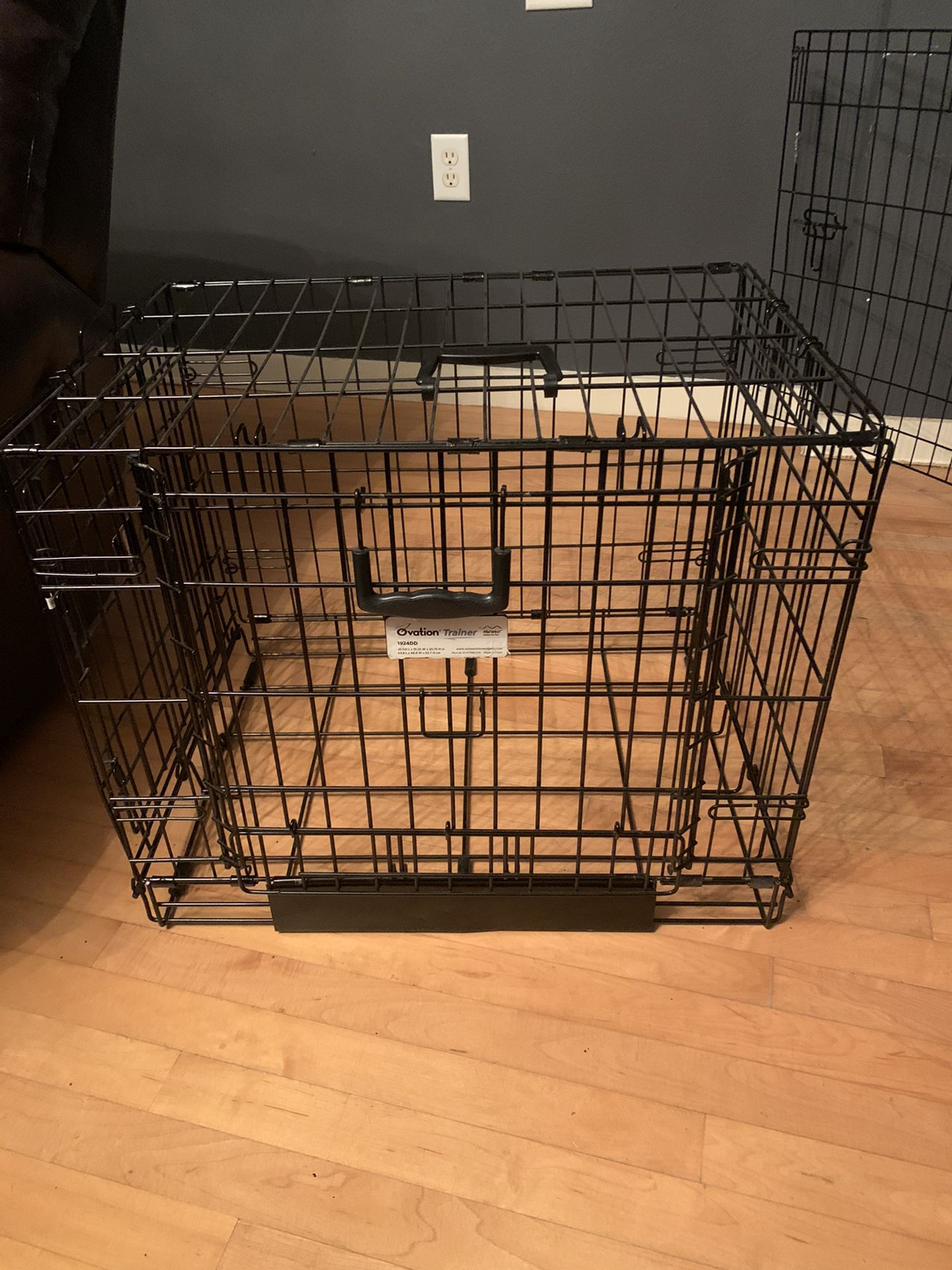 Small Wire Kennel