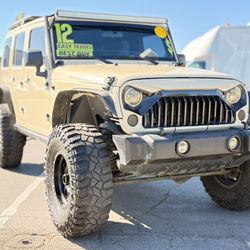 𝟮𝟬𝟭𝟮 Jeep Wrangler Unlimited Rubicon 
