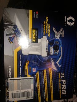 Graco Powered by DeWalt TC PRO cordless airless paint sprayer