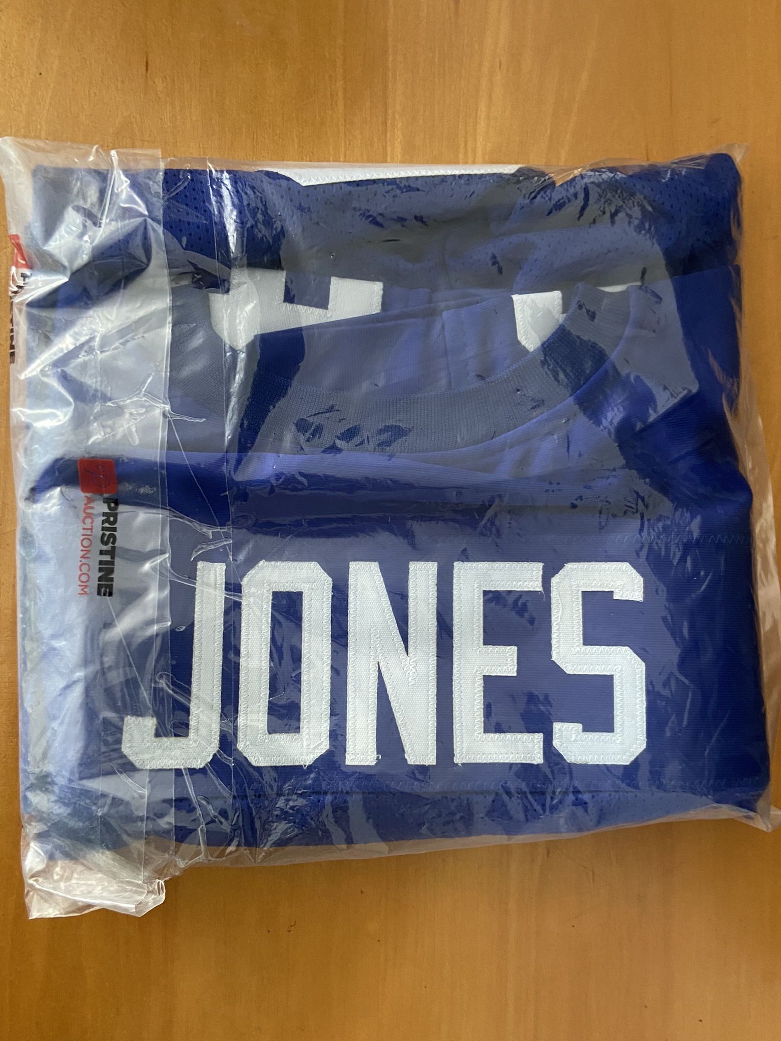 Daniel Jones Signed Jersey Beckett Authentication BAS New York Giants COA
