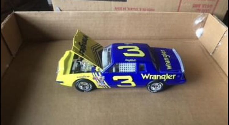 Dale Earnhardt #3 Wrangler Die Cast Car