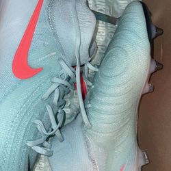 Nike Phantom Luna II 9.5M