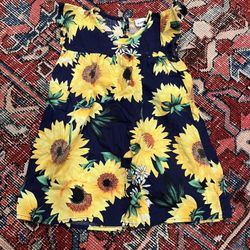 Girls cute sunflower dress, size 18-24 mths