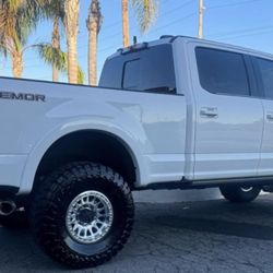 Kmc Impact 445 Beadlock 17x9 8x170 +0 Offset With Toyo M/T 37x13.50R17 Tires 🔥🔥🔥🔥