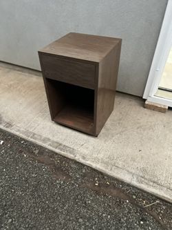 Vintage 1 drawer nightstand end/side table 