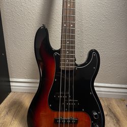 Squier Affinity PJ Bass – Excellent Condition, Pro Setup