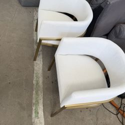 New Interior Define Mina Metal Framed Upholstered Chair in Alabaster Chenille