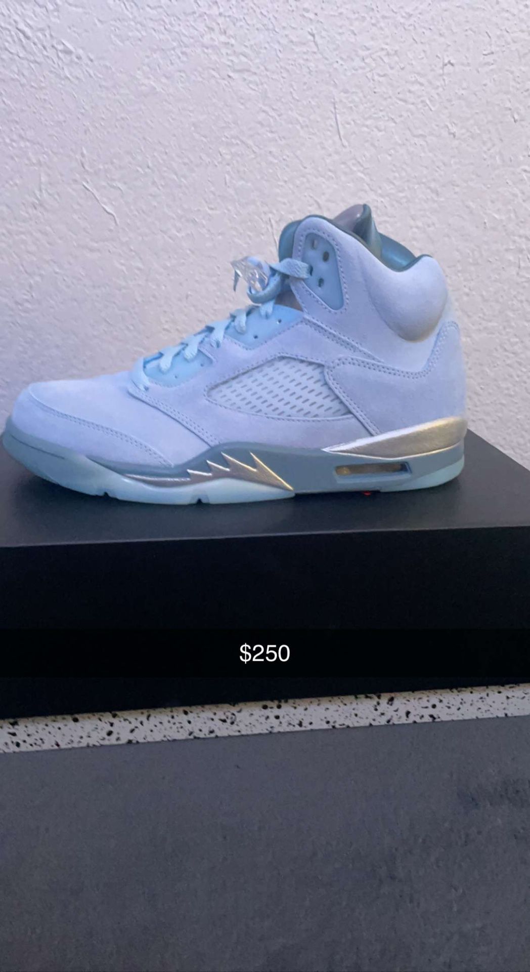 Air Jordan 5 Retro