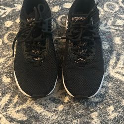 Puma Women’s 8.5 Sneaker