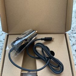 Amazon Basics 30W USB Car Charger (NEW)