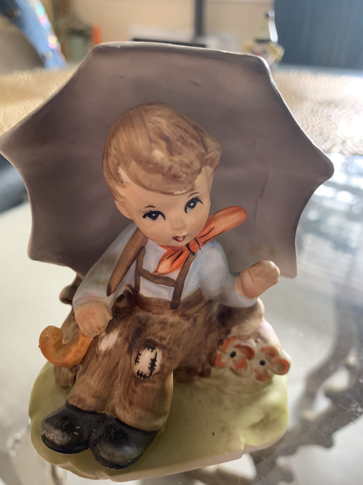 Vintage Pair Little Boy And Girl With Umbrella’s