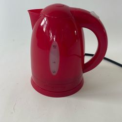 Ovente Electric Water Kettle, 1.7 Liter capacity, in red