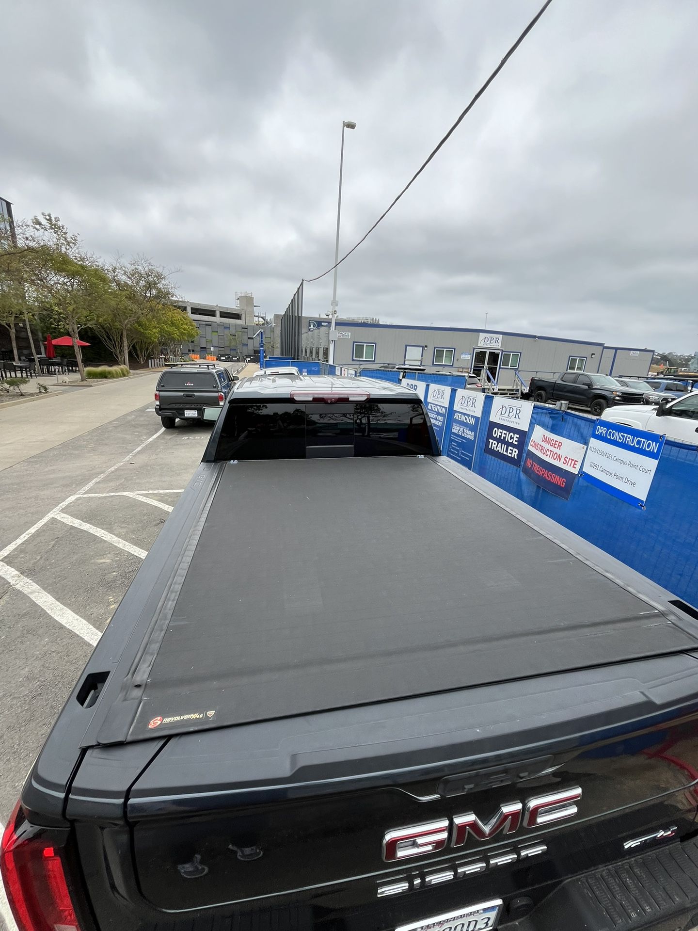 Revolver X4s Truck Bed Cover