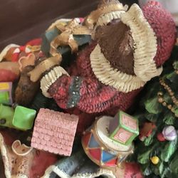 Christmas Bear With Tree Figurine 