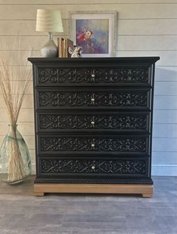 Black Dresser
