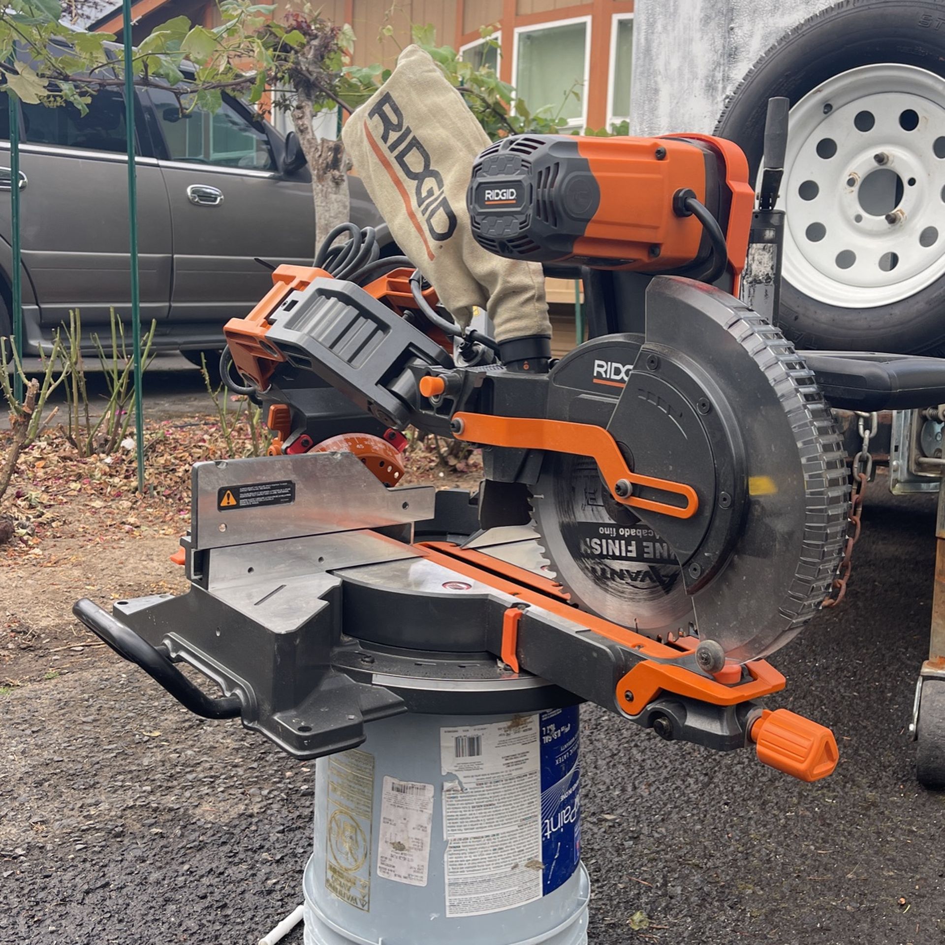 RIDGID 10 In Sliding Miter Das