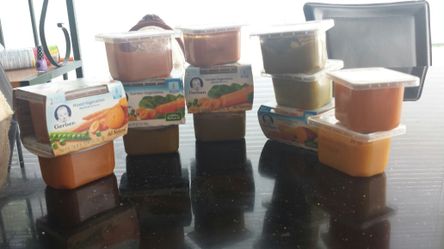 13 tubs of bb food veggies and fruits all sealed and unexpired