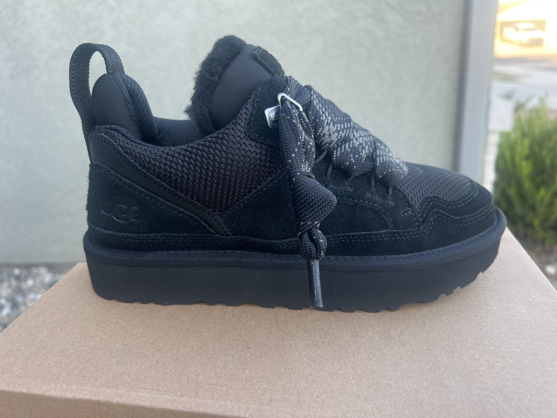 UGG Lowmel