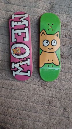 Cat Tech Deck Board