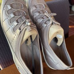 New Ecco’s - Never Worn - Size 12 - $20 Cash