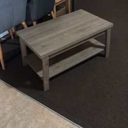 Mesa de centro para sala?