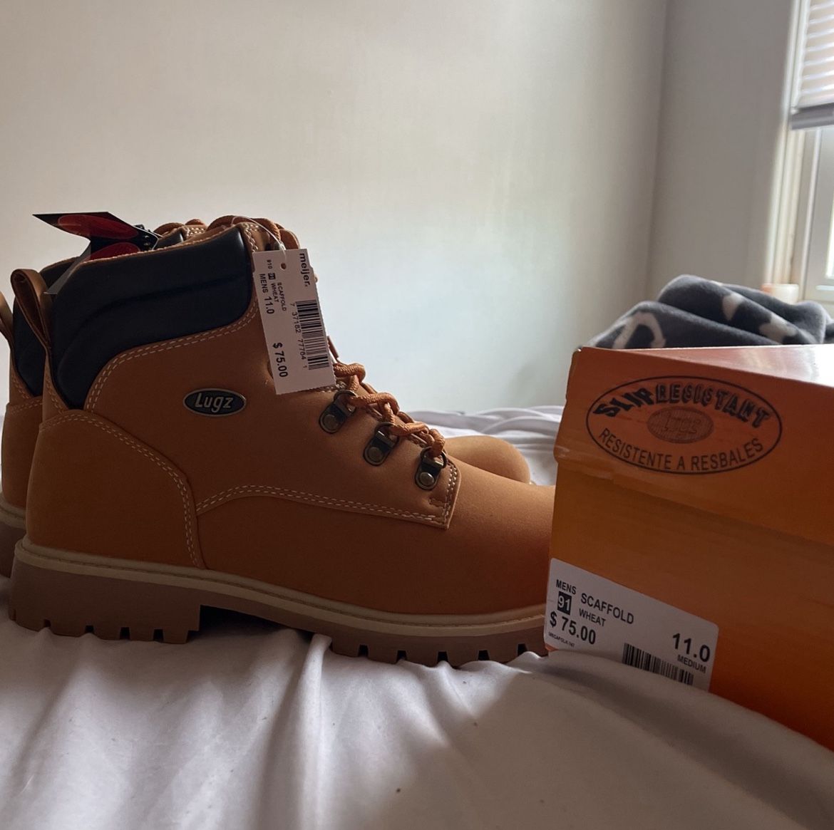 Brand New Never Wore Lugz