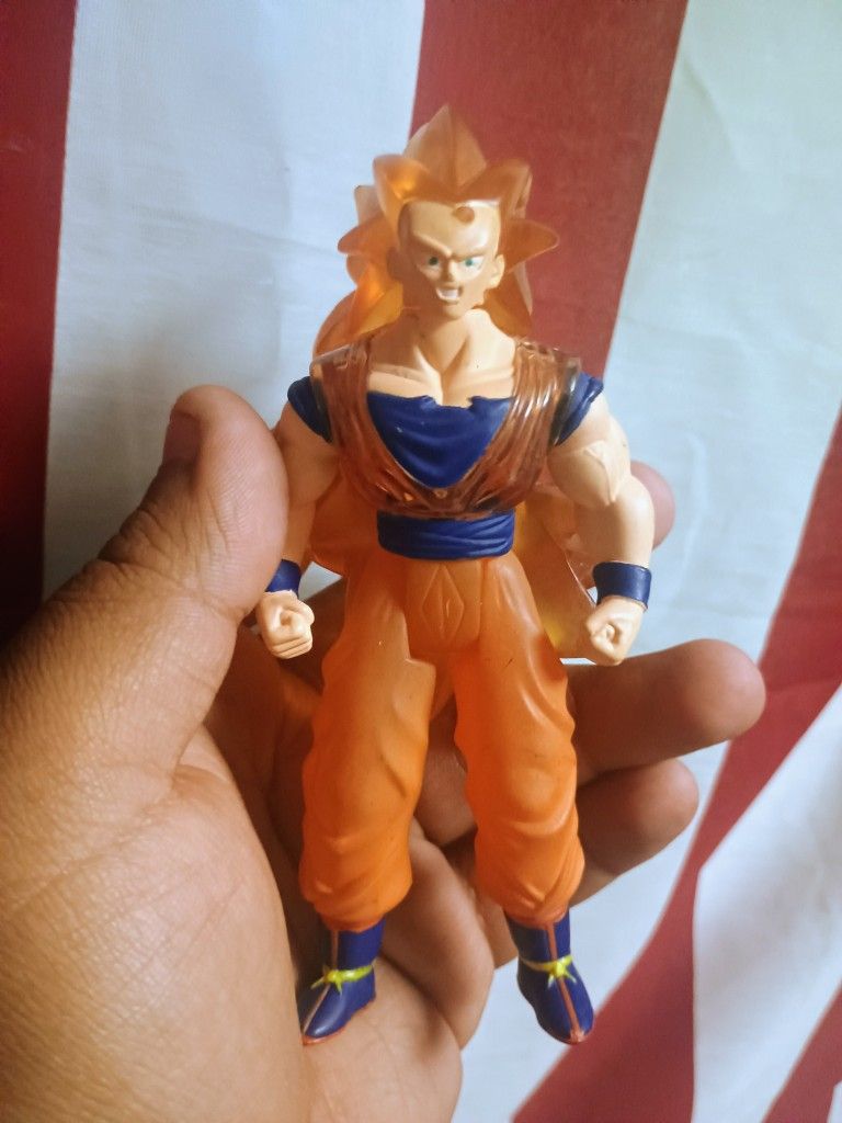 Irwin Toys FUN Dragonball Z 2002 B.S./S.T.A PVC Action Figure 5.5" w Magnets