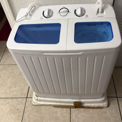 Giantex Portable Mini Compact Twin Tub Washing Machine 20lbs Washer Spain Spinner Portable Washing Machine, Blue+ White