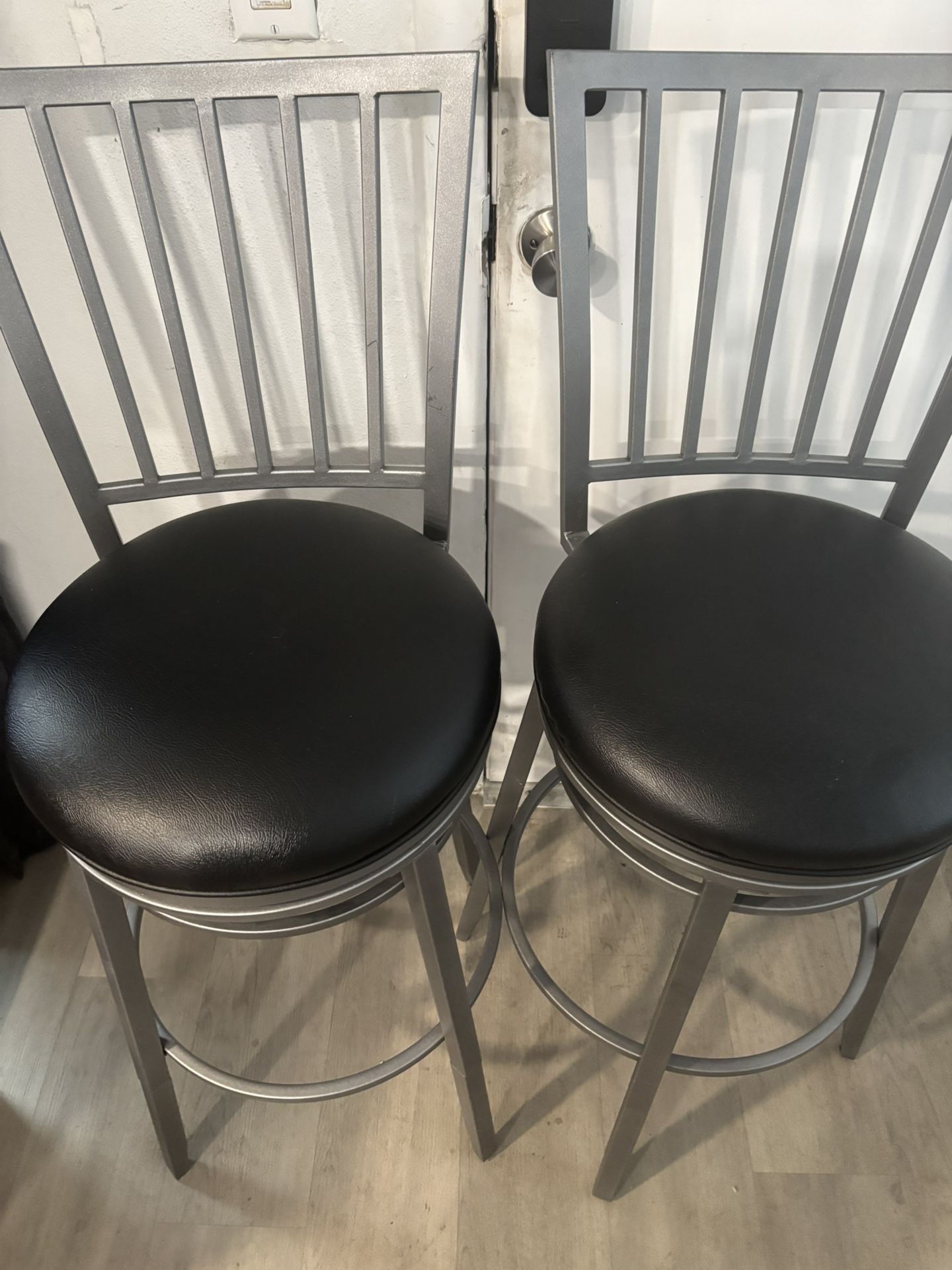 American Heritage- Easton Dual Height Stool