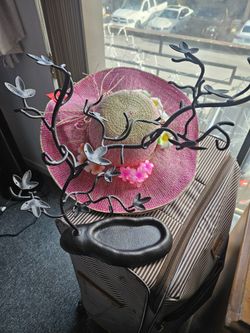 tree to hang your iron jewelry
