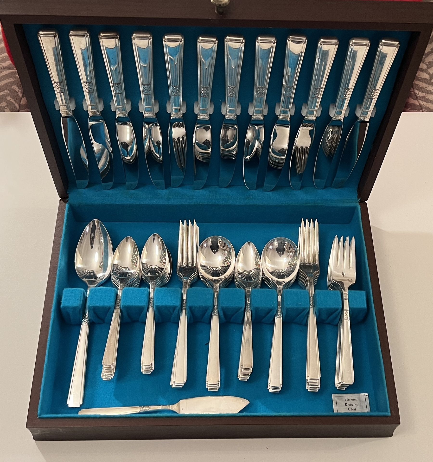 Oneidaa WM A Rogers Triple Plate silverware set