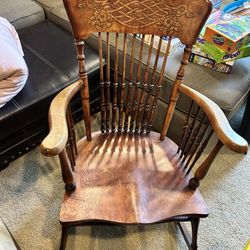 Antique rocking Chair