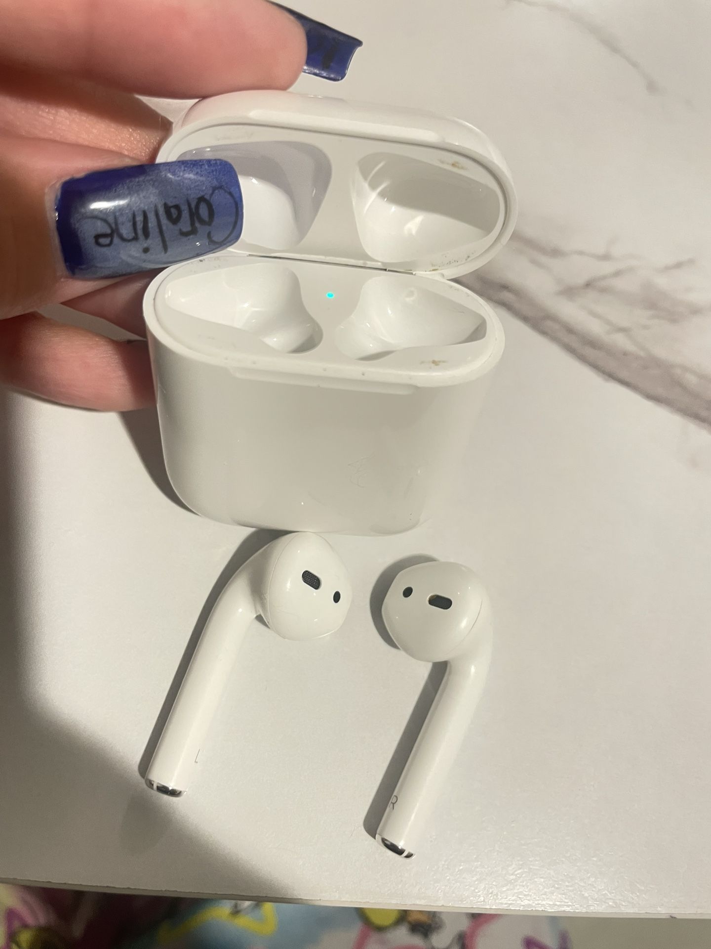 Air Pod Gen 2 - 4 Cases