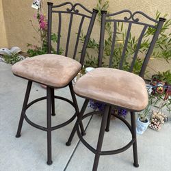 2 Nice Durable High Chairs 
