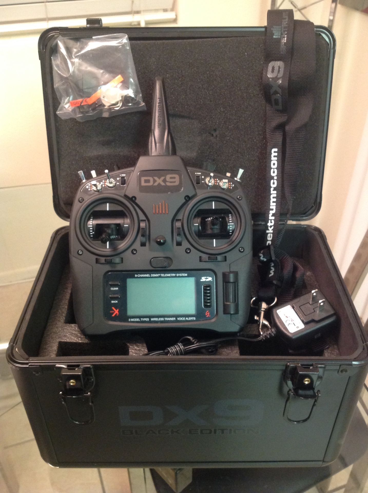 Spektrum DX9 black edition