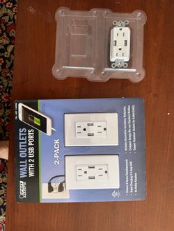 Wall outlets with USB - 3 piece