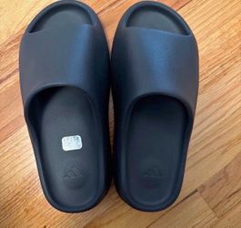 Yeezy slides brand new in box we have all sizes and colors just message me to ask for those certain sizes and colors