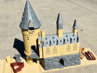 Wizarding World Harry Potter Magical Minis Hogwarts Castle Play set Made by Spin Master!