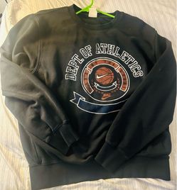 Sz Large Nike Sweatshirt. Perfect condition