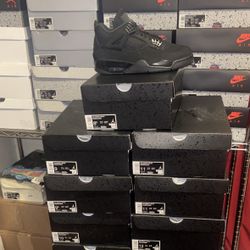 Jordan 4 Retro Black Cat (2025)