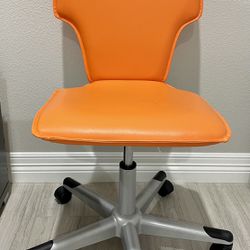 Desk Chair (Orange)