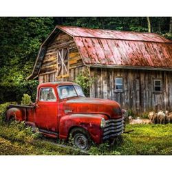 OLD RED TRUCK PICTURE