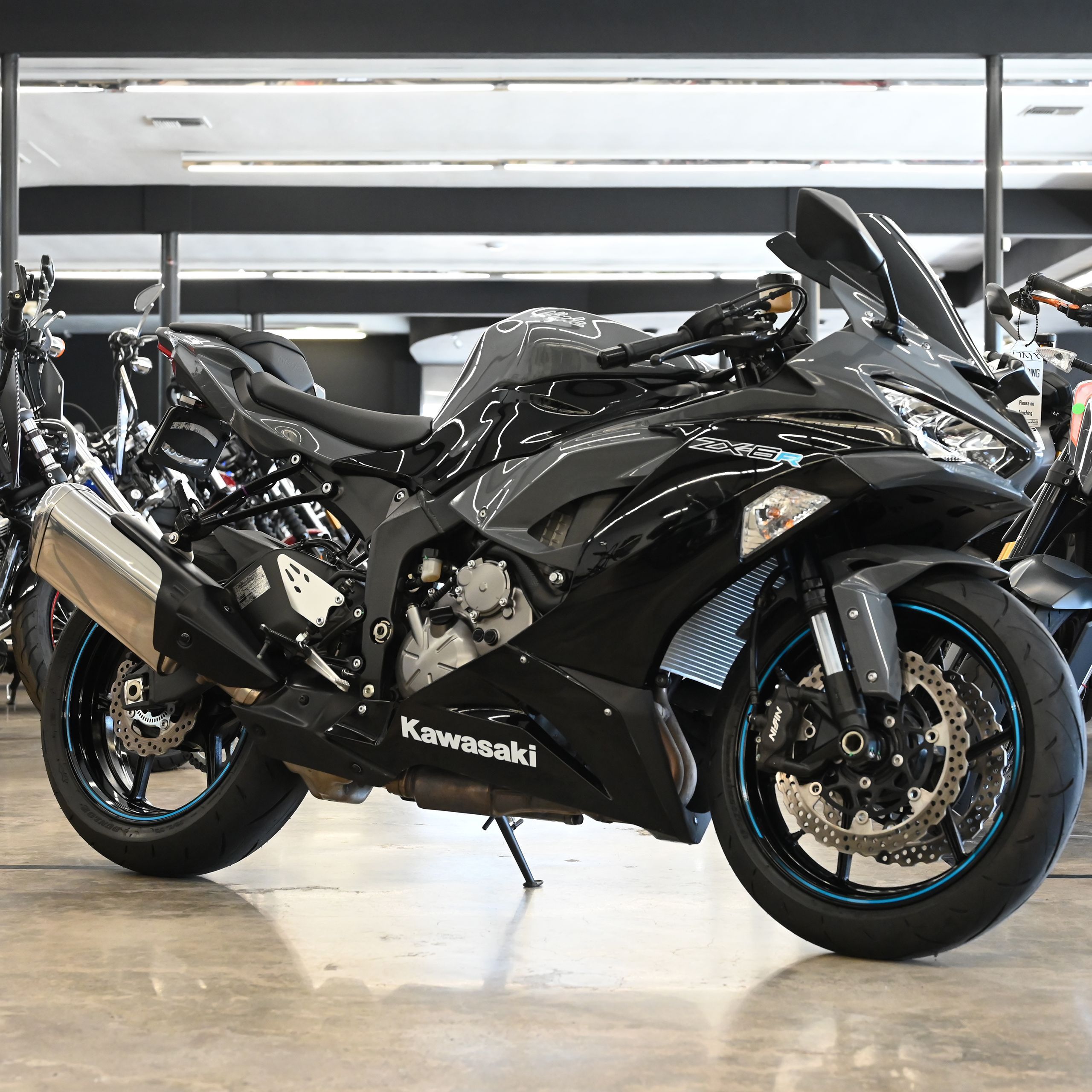 2019 KAWASAKI ZX6R