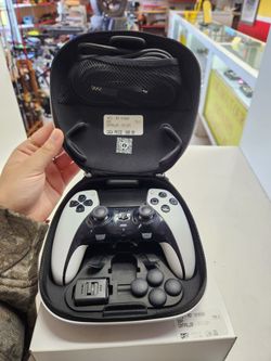Ps5 pro controller in box