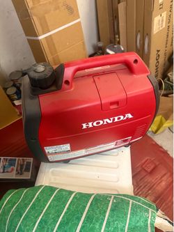 Honda EU2200I generator