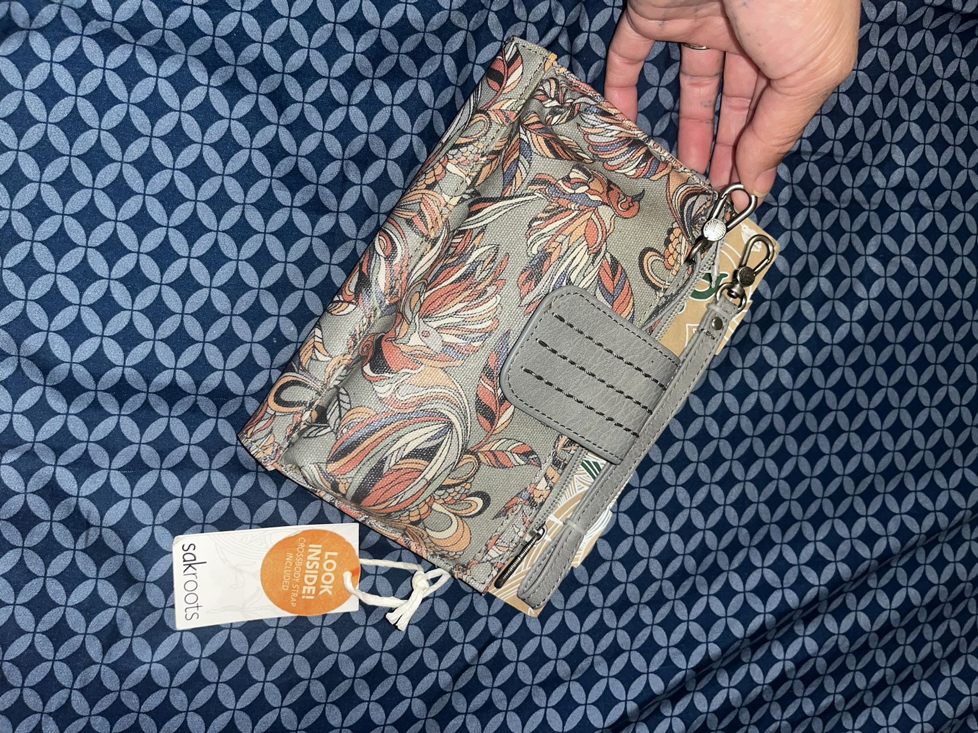 NEW Sak Roots Purse/wristlet/wallet (versatile) $15 FIRM Cash Only