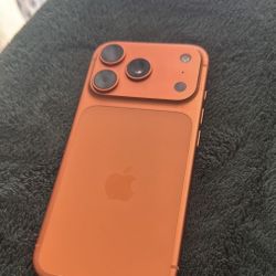 iPhone 17 Pro  UNLOCKED 