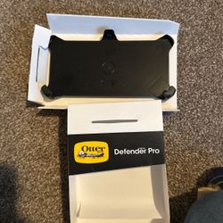 Otter Defender Series Clip